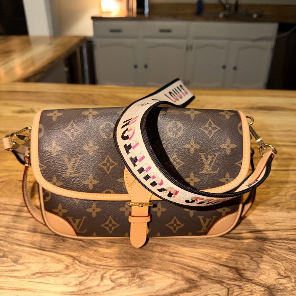 Louis Vuitton Diane NM Satchel Monogram